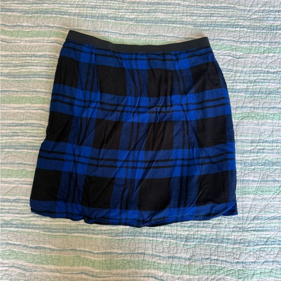 GAP Blue and Black Faux Wrap Mini Skirt for Casual Wear - Picture 1 of 8